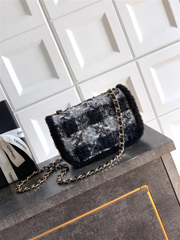 2026127205656349 800